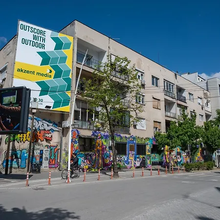 Apartment Debar Maalo