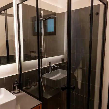 Apartment Debar Maalo
